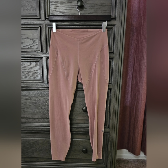 Lululemon LAB nulu leggings 😍 - Picture 11 of 15